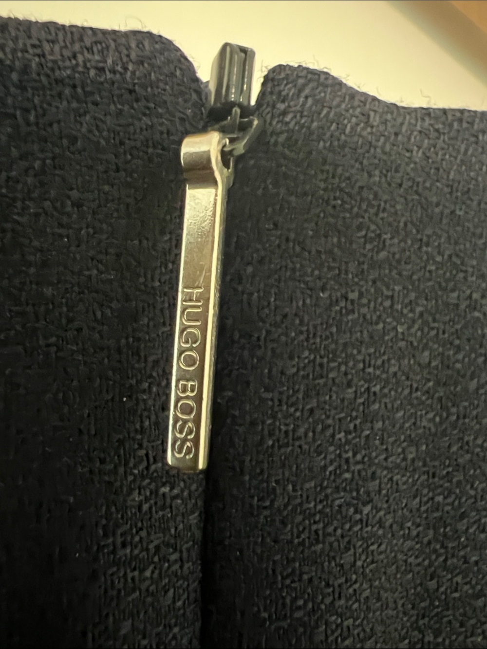 Hugo Boss dress. - Picture 5 of 9